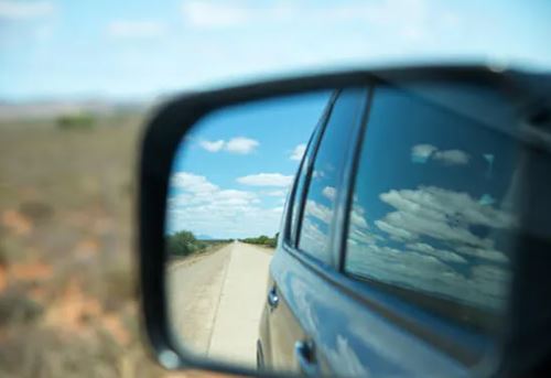 Serviço de espelho retrovisor na zona leste